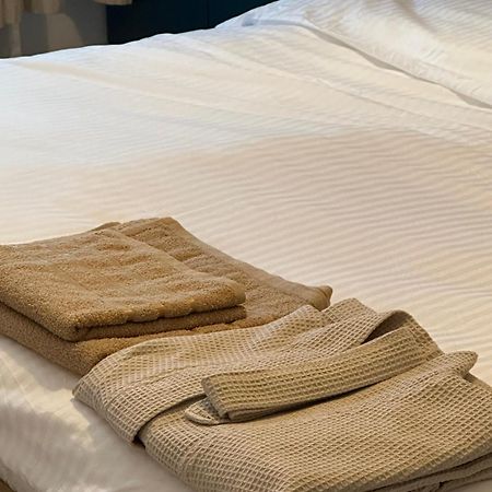 יאשי Modern Flat - Apartament Nou Aproape De Spital Si Aeroport מראה חיצוני תמונה